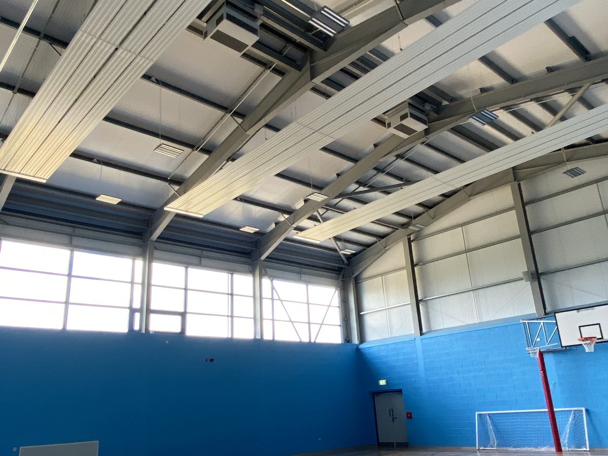 Windhive ventilation in a sports hall